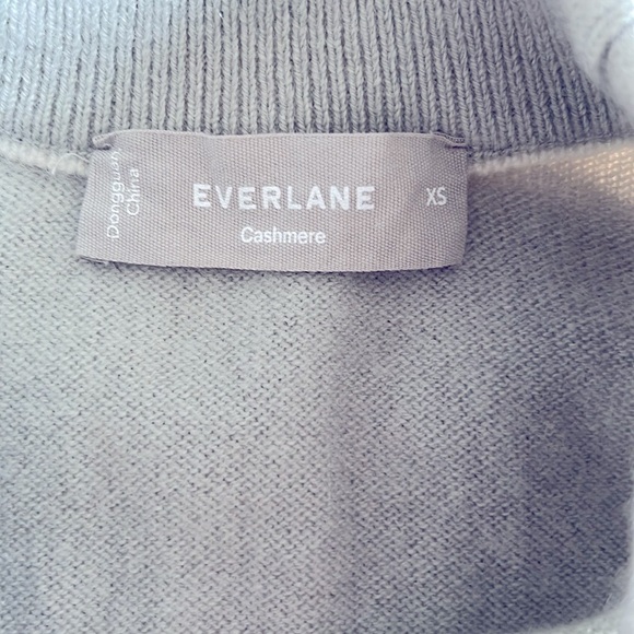 Everlane Cashmere Sweater - Picture 4 of 5
